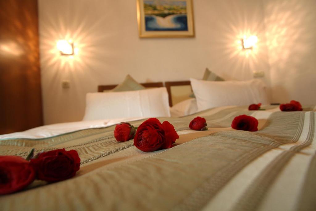 Apartments Amore Bol Pokój zdjęcie