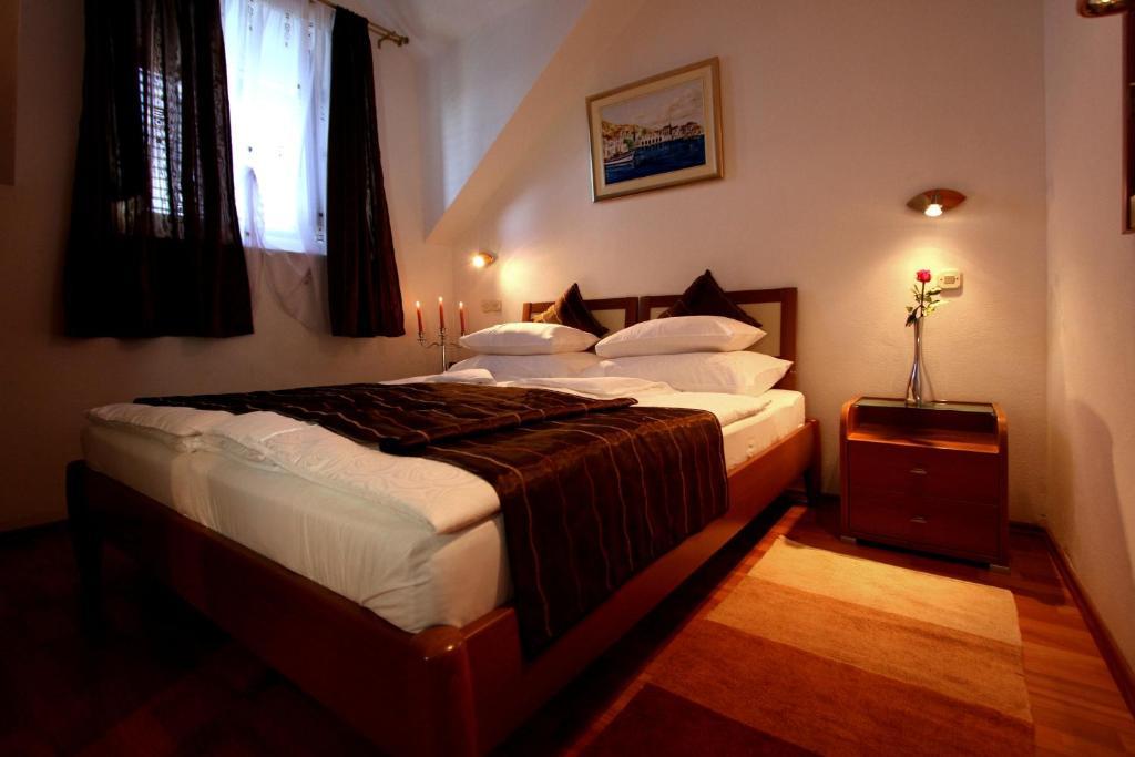 Apartments Amore Bol Pokój zdjęcie