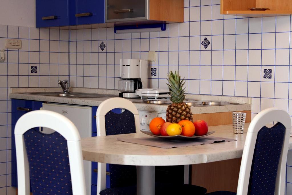 Apartments Amore Bol Pokój zdjęcie