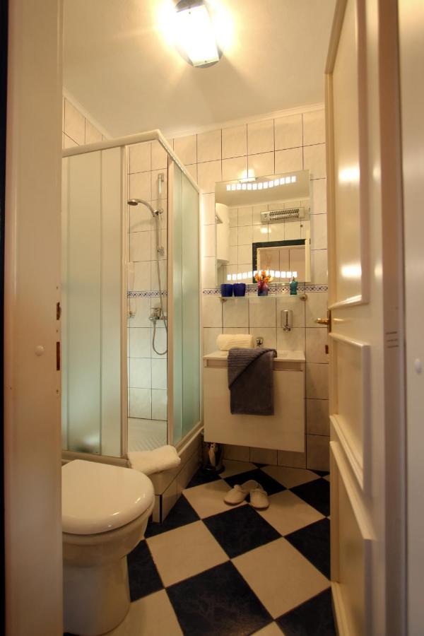 Apartments Amore Bol Zewnętrze zdjęcie